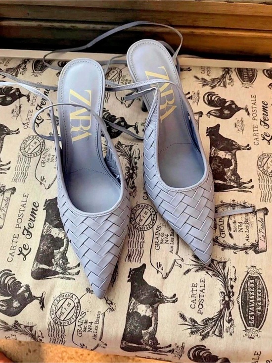 Zara Shoes - ZARA Pointed Toe Woven Heels in blue Like New EU size 37